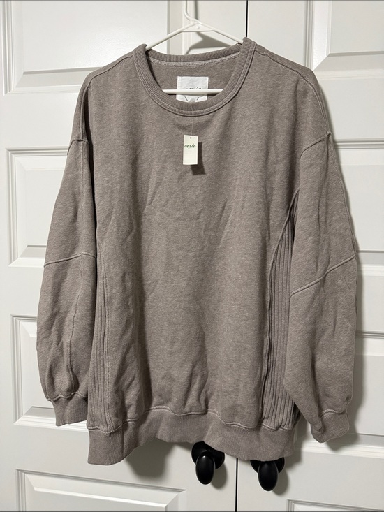 aerie Tops - aerie oversized Crewneck in Taupe